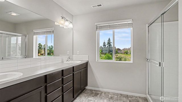 18220 110th Avenue E, Puyallup, WA 98374