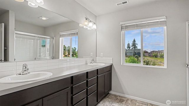 18220 110th Avenue E, Puyallup, WA 98374