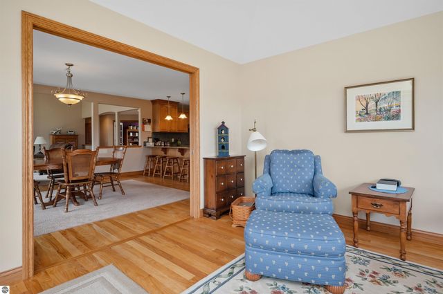 4213 Wolverine Drive, Williamsburg, MI 49690