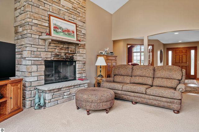 4213 Wolverine Drive, Williamsburg, MI 49690