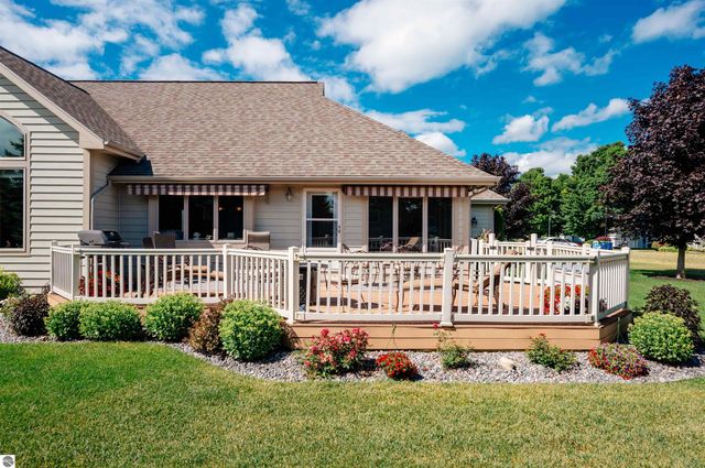 4213 Wolverine Drive, Williamsburg, MI 49690