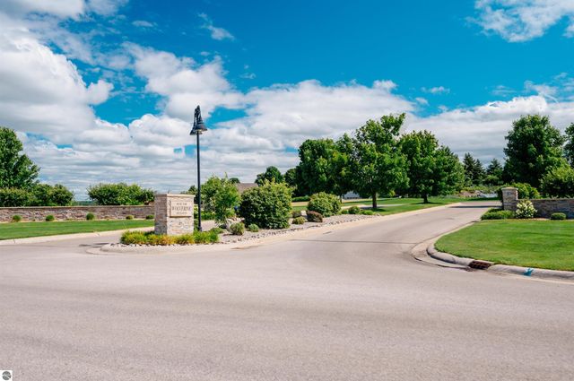 4213 Wolverine Drive, Williamsburg, MI 49690