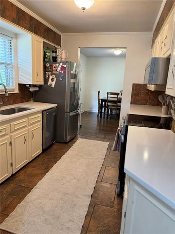 12 Brookside Drive, Paola, KS 66071