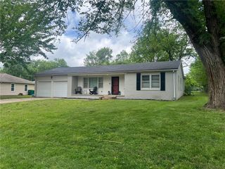 12 Brookside Drive, Paola, KS 66071