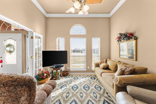 315 Briarwood Lane, Sulphur Springs, TX 75482