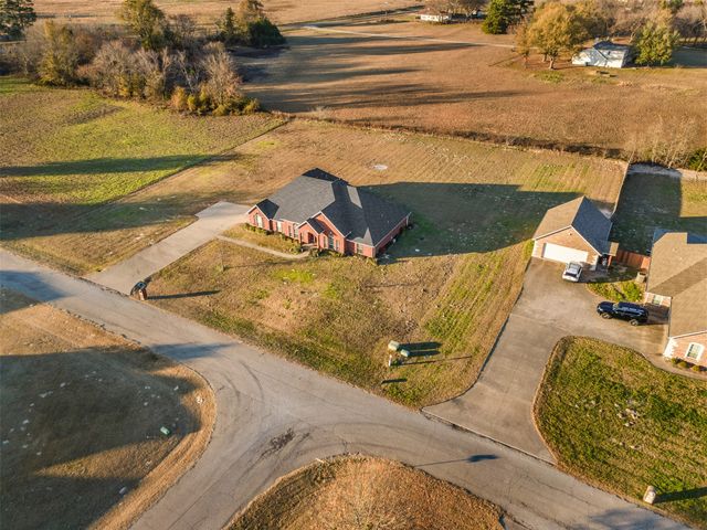 315 Briarwood Lane, Sulphur Springs, TX 75482