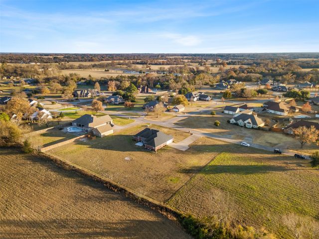 315 Briarwood Lane, Sulphur Springs, TX 75482