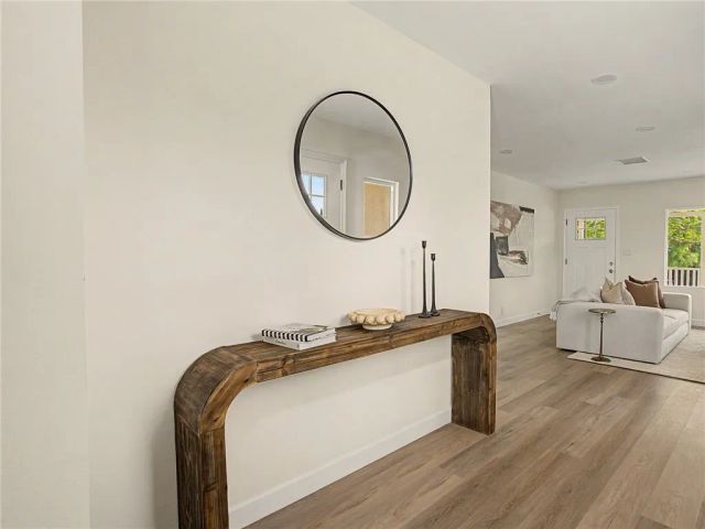10775 Tabor Street, Los Angeles, CA 90034
