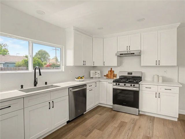 10775 Tabor Street, Los Angeles, CA 90034