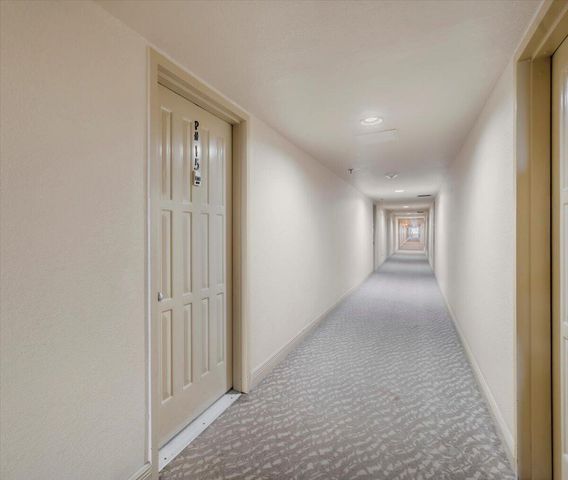 5280 NW 2nd Avenue PH-15, Boca Raton, FL 33487