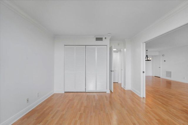 5280 NW 2nd Avenue PH-15, Boca Raton, FL 33487