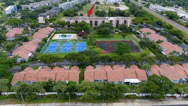 5280 NW 2nd Avenue PH-15, Boca Raton, FL 33487