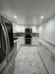 5280 NW 2nd Avenue PH-15, Boca Raton, FL 33487