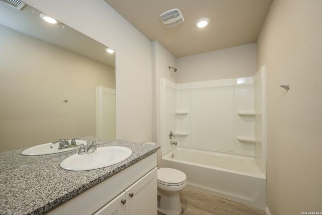 10803 Prusiner, Converse, TX 78109