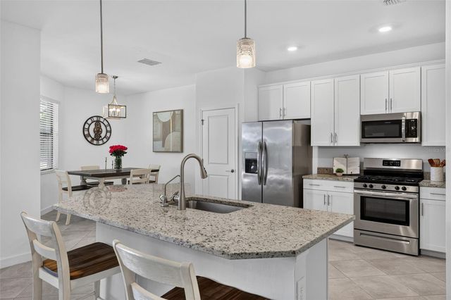 4881 SEAFOAM TRAIL, Bradenton, FL 34211
