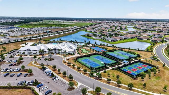 4881 SEAFOAM TRAIL, Bradenton, FL 34211
