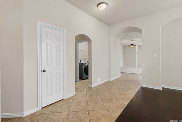 25006 ELWELL PT, San Antonio, TX 78255
