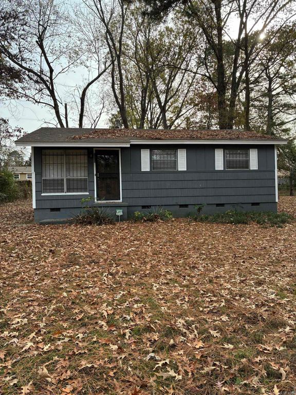 7325 Knollwood Dr, Little Rock, AR 72209