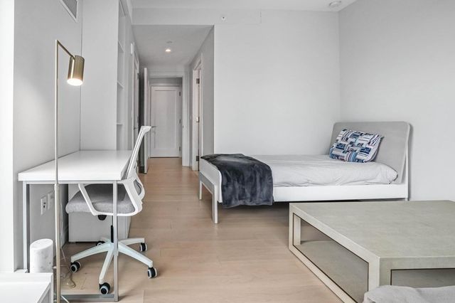 135 Seaport Boulevard 920, Boston, MA 02210