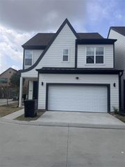 5508 Oakmont Villas Drive, Houston, TX 77091