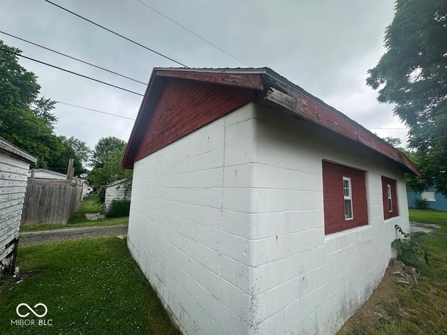 204 E 6th Street, Alexandria, IN 46001