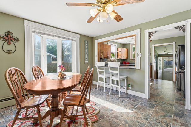 1122 Devonshire Street, Hobart, IN 46342