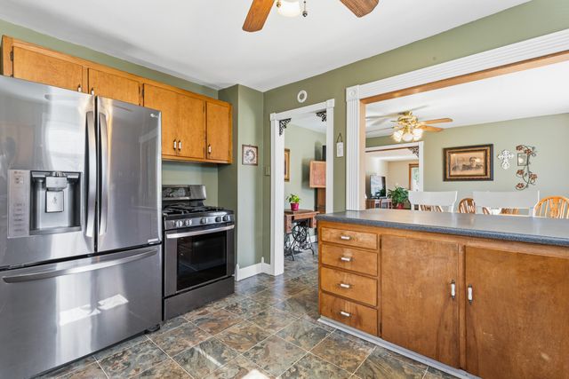 1122 Devonshire Street, Hobart, IN 46342