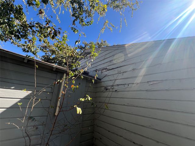 4824 Tallman Street, Fort Worth, TX 76119