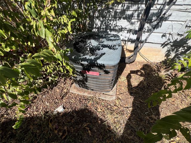 4824 Tallman Street, Fort Worth, TX 76119