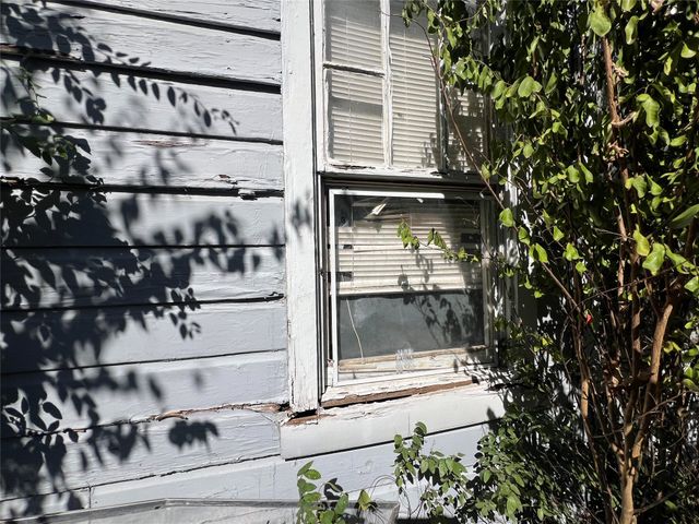 4824 Tallman Street, Fort Worth, TX 76119