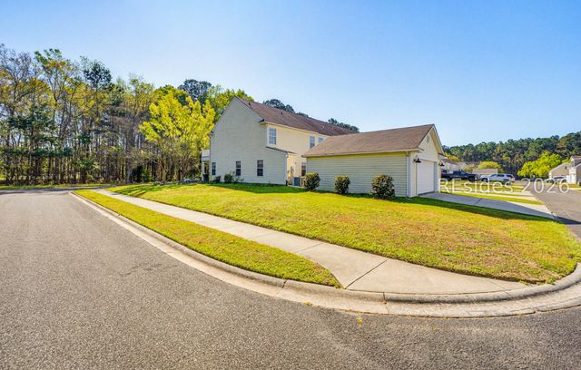 202 College Ln, Bluffton, SC 29909