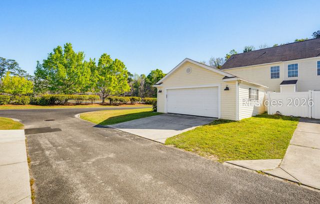 202 College Ln, Bluffton, SC 29909
