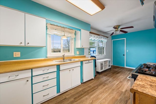 35W240 Crescent Drive, Dundee, IL 60118