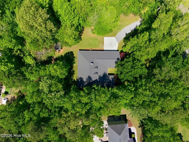 512 North Line Drive, Hampstead, NC 28443