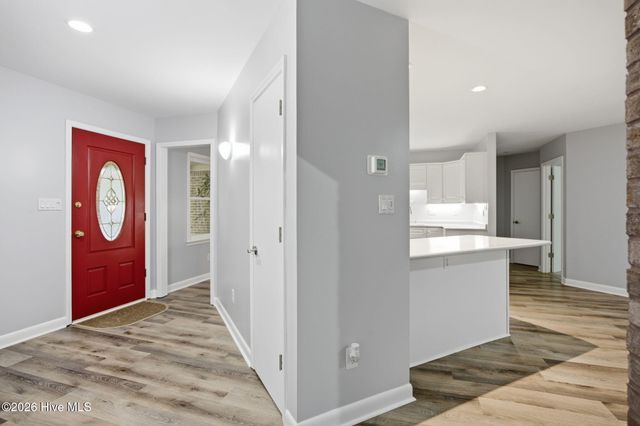 512 North Line Drive, Hampstead, NC 28443