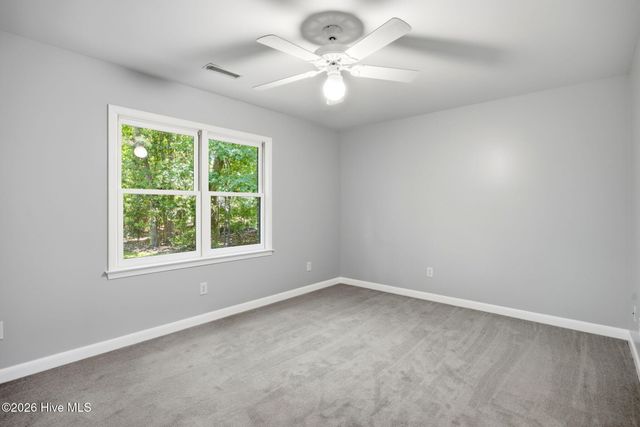 512 North Line Drive, Hampstead, NC 28443