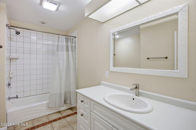 512 North Line Drive, Hampstead, NC 28443