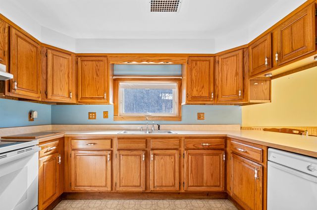 4655 VT Route 14, Calais, VT 05650