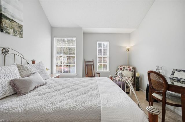 1402 Shortleaf LN, Chesapeake, VA 23320