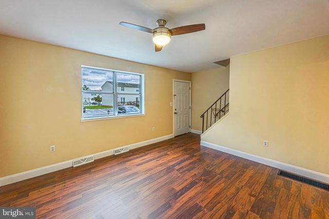 194 CENTER ST, Hanover, PA 17331