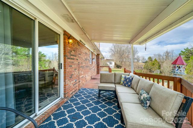 358 Gouges Branch Road, Leicester, NC 28748