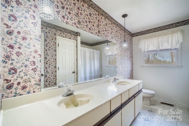 358 Gouges Branch Road, Leicester, NC 28748