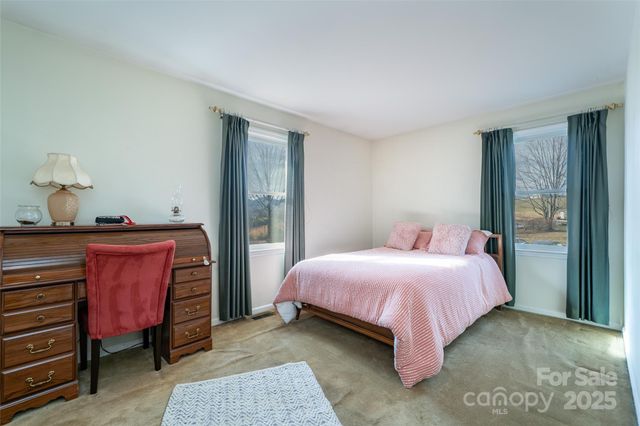 358 Gouges Branch Road, Leicester, NC 28748