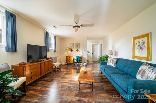 358 Gouges Branch Road, Leicester, NC 28748