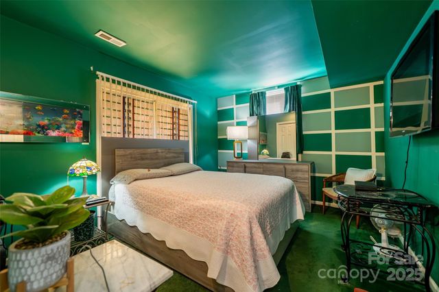 358 Gouges Branch Road, Leicester, NC 28748