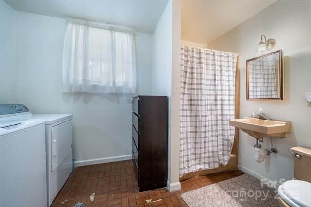 358 Gouges Branch Road, Leicester, NC 28748