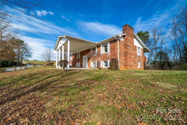 358 Gouges Branch Road, Leicester, NC 28748