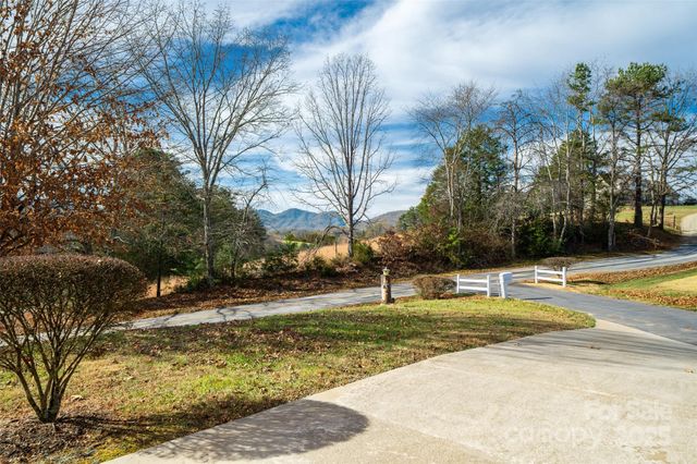 358 Gouges Branch Road, Leicester, NC 28748