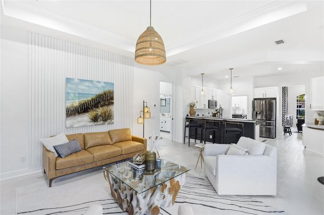 8051 36TH STREET CIRCLE E, Sarasota, FL 34243