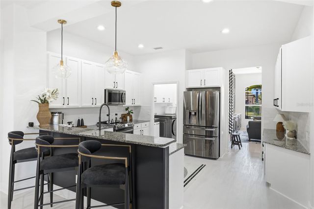 8051 36TH STREET CIRCLE E, Sarasota, FL 34243